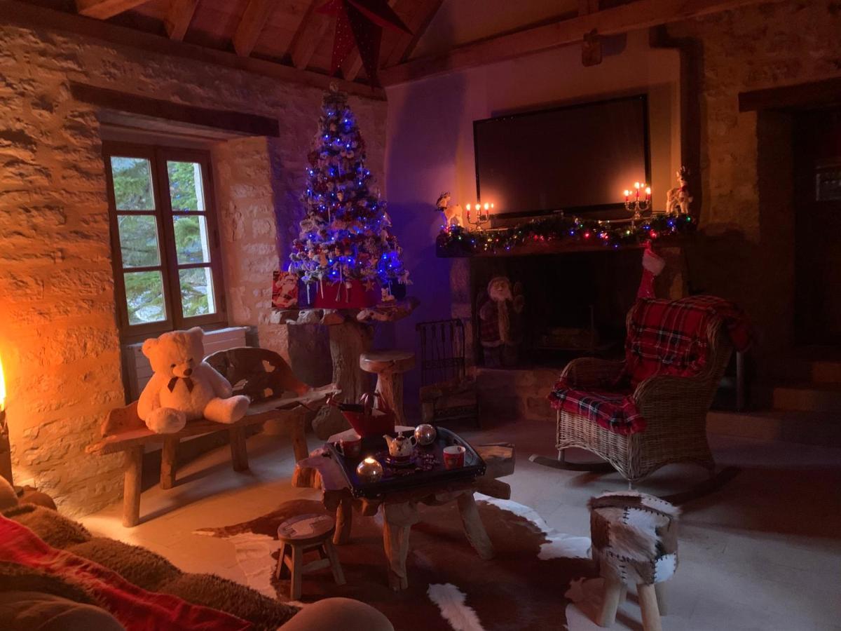 La Voutee 5 Epis Avec Bain Finlandais Prive Au Manoir Du Charme Gorges Du Tarn Bed and Breakfast Quezac  Eksteriør billede